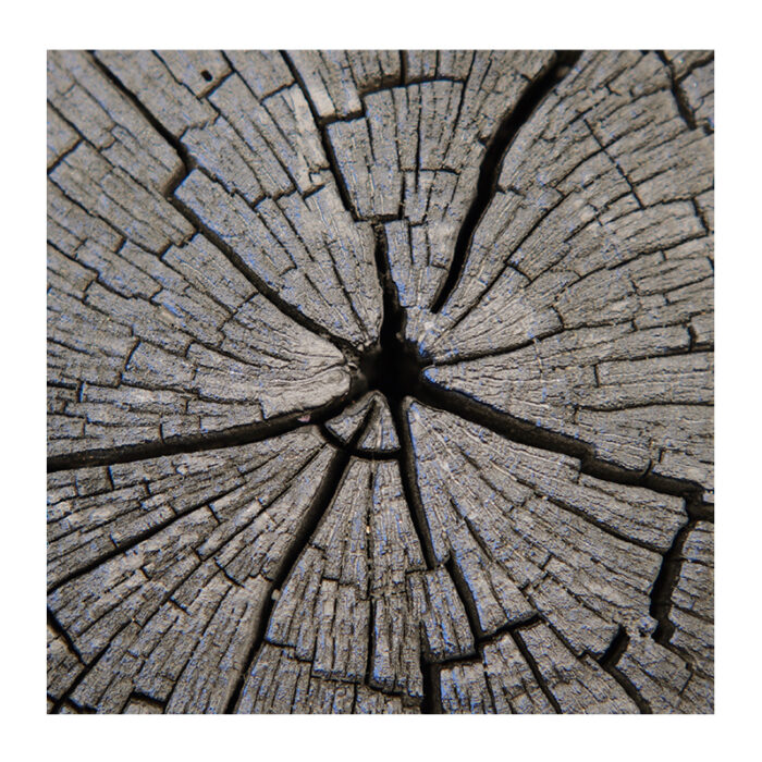 Carbonized side table - Imagen 2