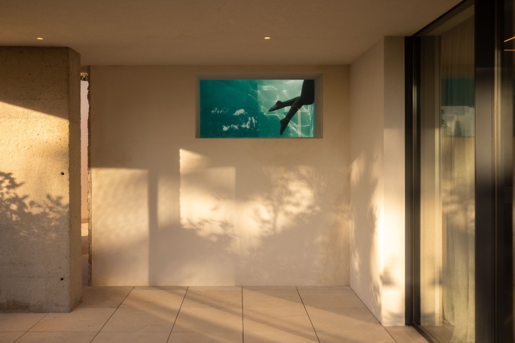 Minimal_Studio-Oblique_House-9