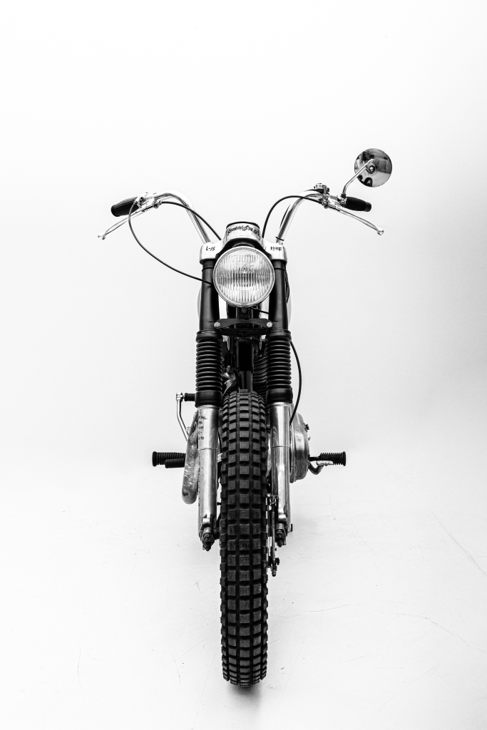 Minimal_Studio-Bullet_Chrome-18