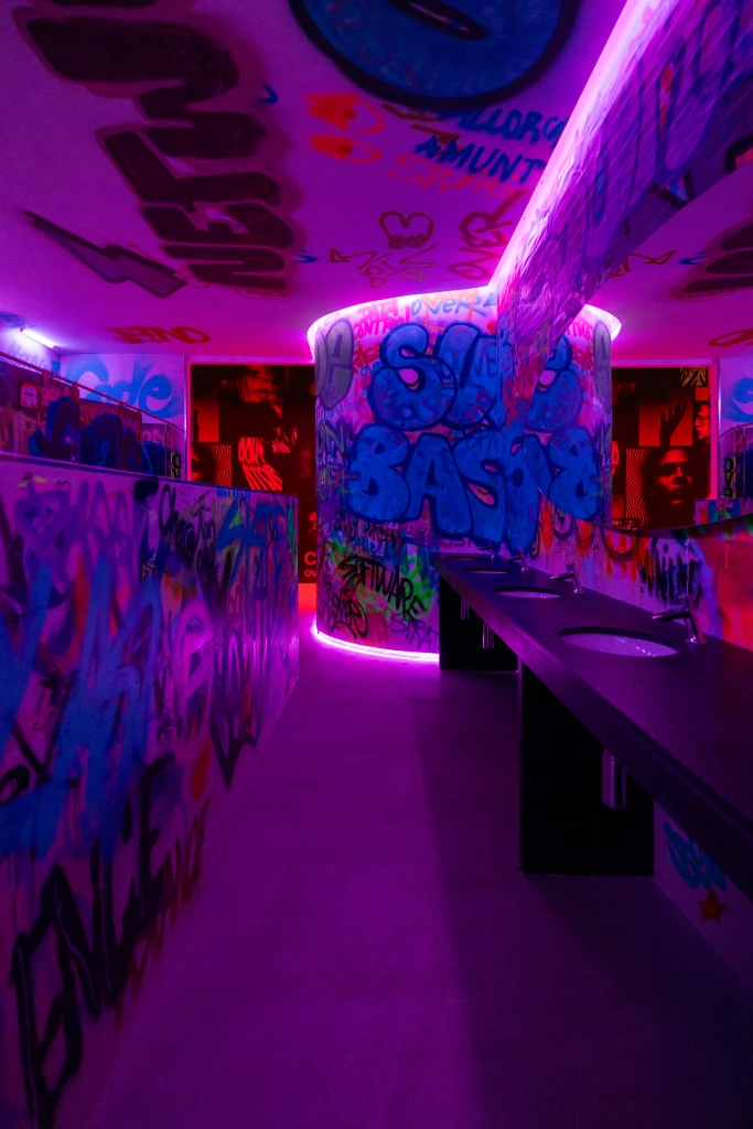 Overclub | Minimal Studio