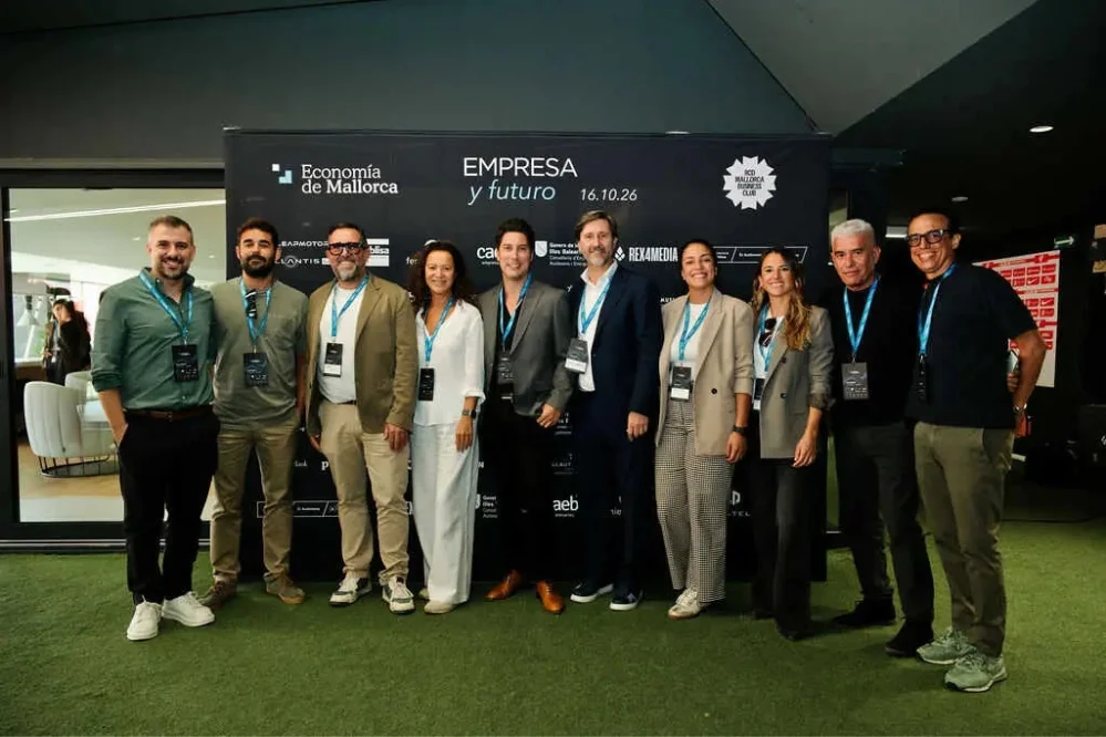 EMPRESA Y FUTURO